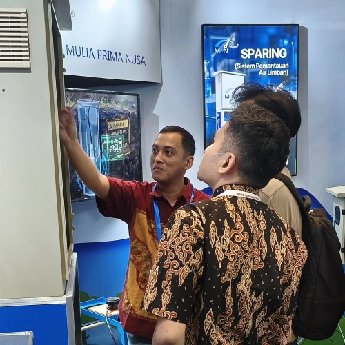 Pemasaran produk berkualitas - Kami menghadirkan produk pemantauan lingkungan berstandar tinggi yang menggabungkan teknologi modern, presisi tinggi, dan daya tahan maksimal.Setiap perangkat diproduksi dengan kontrol kualitas yang ketat, mengantongi sertifikasi ISO dan TKDN resmi, serta dirancang menggunakan material tahan korosi untuk penggunaan jangka panjang di kondisi lingkungan ekstrem.Produk BerkualitasA. Standar Mutu &amp; Sertifikasi ResmiSetiap produk dirancang dan diproduksi melalui kontrol kualitas (Quality Control) yang ketat serta telah mengantongi berbagai sertifikasi standar nasional maupun internasional (ISO &amp; TKDN). Kami memastikan produk memenuhi syarat regulasi industri terkini.   B. Material Premium &amp; Tahan LamaKami hanya menggunakan bahan dan material berkualitas tinggi yang tahan korosi, tahan cuaca ekstrem, dan memiliki ketahanan operasional jangka panjang untuk efisiensi biaya investasi Anda.   C. Presisi dan Akurasi TinggiDidukung oleh teknologi sensor canggih dan sistem pengolahan data presisi tinggi, produk kami memberikan hasil pembacaan/pengukuran yang stabil, akurat, dan dapat dipercaya secara real-time.   D. Garansi &amp; Jaminan Layanan Purna JualKualitas tidak berhenti pada produk. Kami memberikan jaminan garansi resmi, ketersediaan suku cadang (sparepart), dan dukungan teknis penuh dari tim profesional siap bantu 7x24&nbsp;jam.